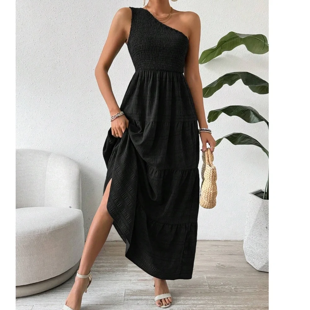 One-Shoulder Green Maxi Dress - Elegant Summer Style Size 4/Small - Picture 4 of 7